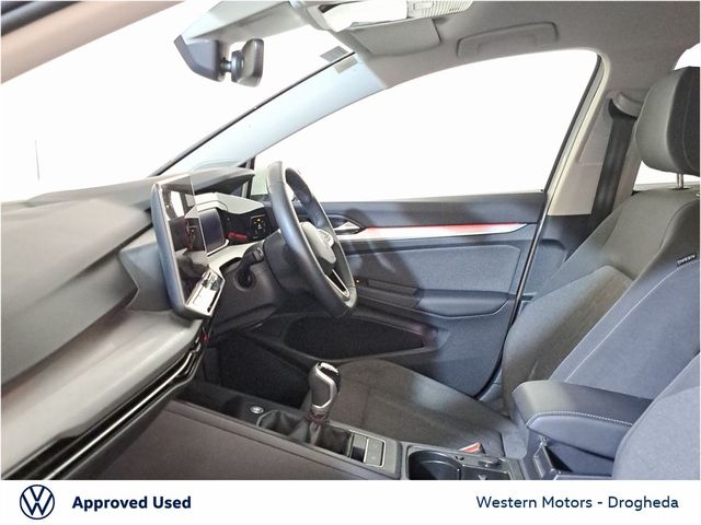 Image for 2024 Volkswagen Golf GOLF LAUNCH EDITION 1.5 TSI 115HP **WAS €31895 NOW €29750**