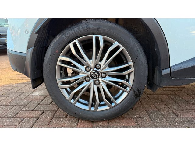 Image for 2022 Toyota C-HR 1.8 Hybrid SOL 4DR Auto