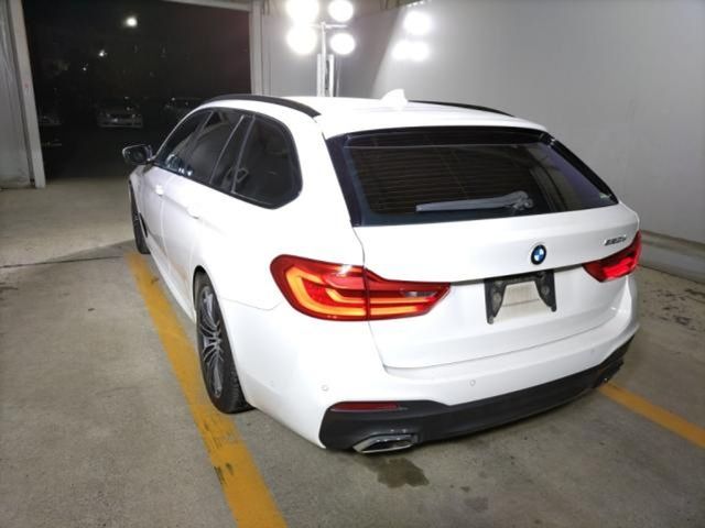 Image for 2019 BMW 5 Series COMING IN NEW YEAR 520 D TOURING 