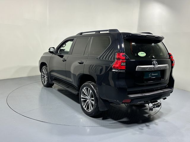 Image for 2021 Toyota Landcruiser Automatic 2.8 D4D LWB Commercial 