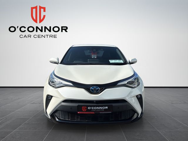 Image for 2021 Toyota C-HR SUV looks, hybrid savings. and enough style to steal the spotlight.