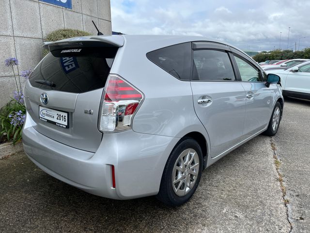 Image for 2016 Toyota Prius Alpha 7 SEATER AUTOMATIC HYBRID 1.8 PETROL //LOW MILES//