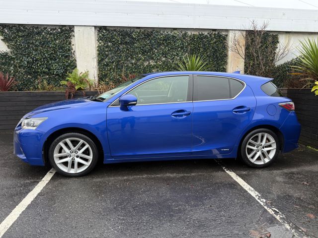 Image for 2015 Lexus CT 200h 1.8 HYBRID / ADVANCE SPEC / TAX €180 (152 REG ) 