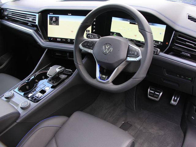 Image for 2025 Volkswagen Touareg V6 R E Hybrid 462Bhp * Night vision and Sunroof 