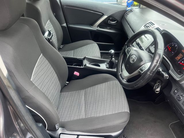 Image for 2014 Toyota Avensis 2.0d-4d Aura 4DR