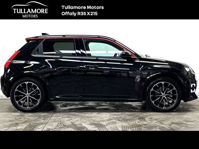 Image for 2026 Renault 5 ICONIC 52 kwh