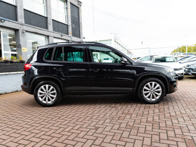 Image for 2014 Volkswagen Tiguan LL 2.0tdi M6F 110HP 5DR