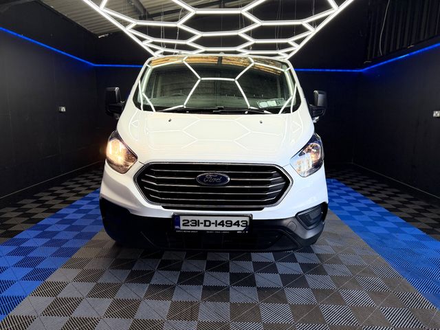 Image for 2023 Ford Transit Custom 