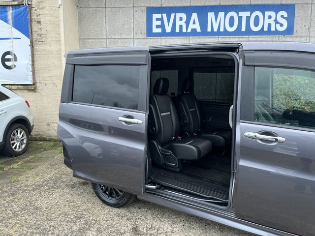 Image for 2019 Honda Stepwagon 7 SEATER SPADA G AUTOMATIC HYBRID 2.0 PETROL //LOW MILES//POWER SLIDING REAR DOORS//HALF LEATHER HEATED SEATS//ADAPTIVE CRUISE CONTROL//REVERSE CAMERA//KEYLESS ENTRY//