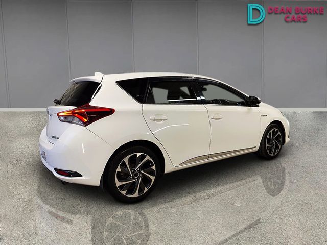 Image for 2016 Toyota Auris 1.8 Hybrid SOL 4DR Auto