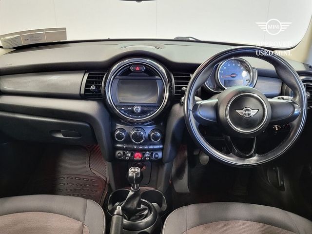 Image for 2018 Mini Cooper 5-Door Cooper
