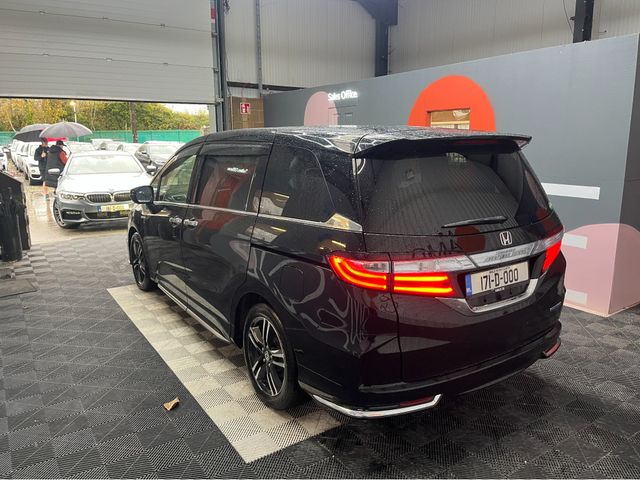Image for 2017 Honda Odyssey €21950! 2017 HONDA ODYSSEY 7 SEATER AUTOMATIC 2.0L HYBRID / 109K KMS / ADAPTIVE CRUISE CONTROL, REVERSE CAMERA & MORE