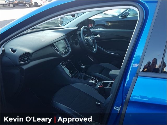 Image for 2021 Opel Grandland X 1.2i SRi 130PS