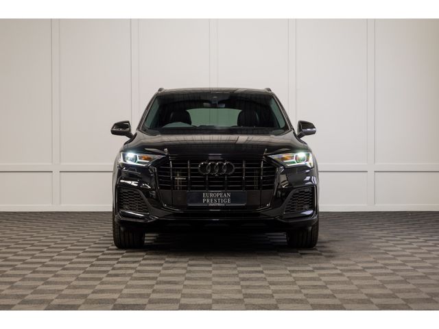 Image for 2023 Audi Q7 55 TFSIe Black Edition S-Line
