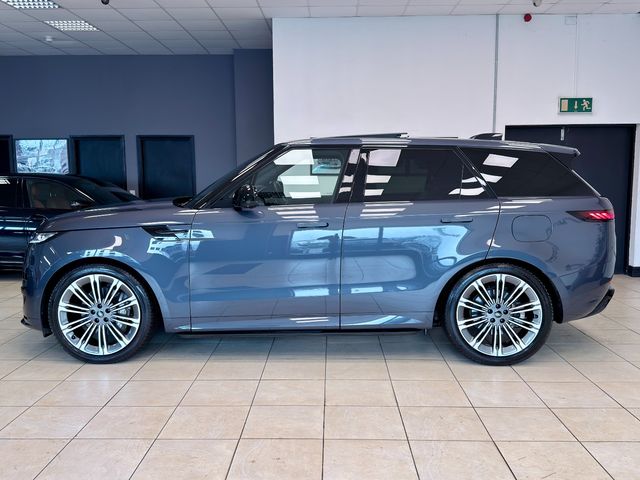 Image for 2025 Land Rover Range Rover Sport P460e Se Dynamic