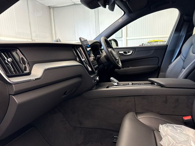Image for 2025 Volvo XC60 T6 ULTRA BLACK EDITION *NEW MODEL* €200 P/W 3YRS
