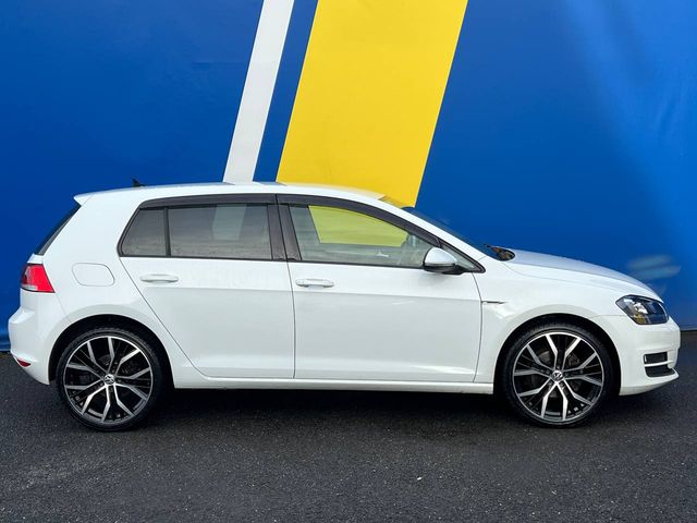 Image for 2014 Volkswagen Golf R-LINE PACK 1.2 TSI // NEW 19" DIAMOND CUT ALLOYS // SERVICE HISTORY // REVERSE CAMERA