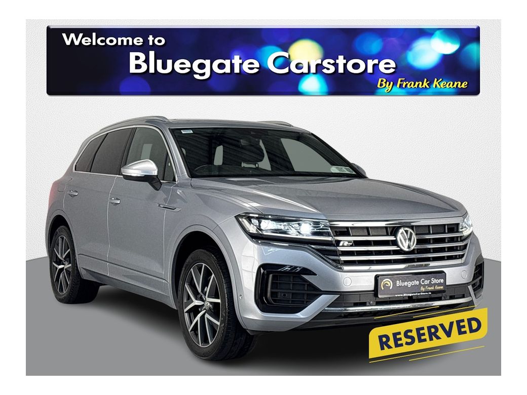 Image for 2019 Volkswagen Touareg 3.0 TDI V6 R-LINE BLUEMOTION**PANORAMIC SUNROOF**BLACK LEATHER INTERIOR**FRONT HEATED SEATS**HEATED MULTIFUNCTIONAL STEERING WHEEL**KEYLESS START**DRIVE MODES**20"ALLOYS**ELECTRIC TOWBAR/TAILGATE**
