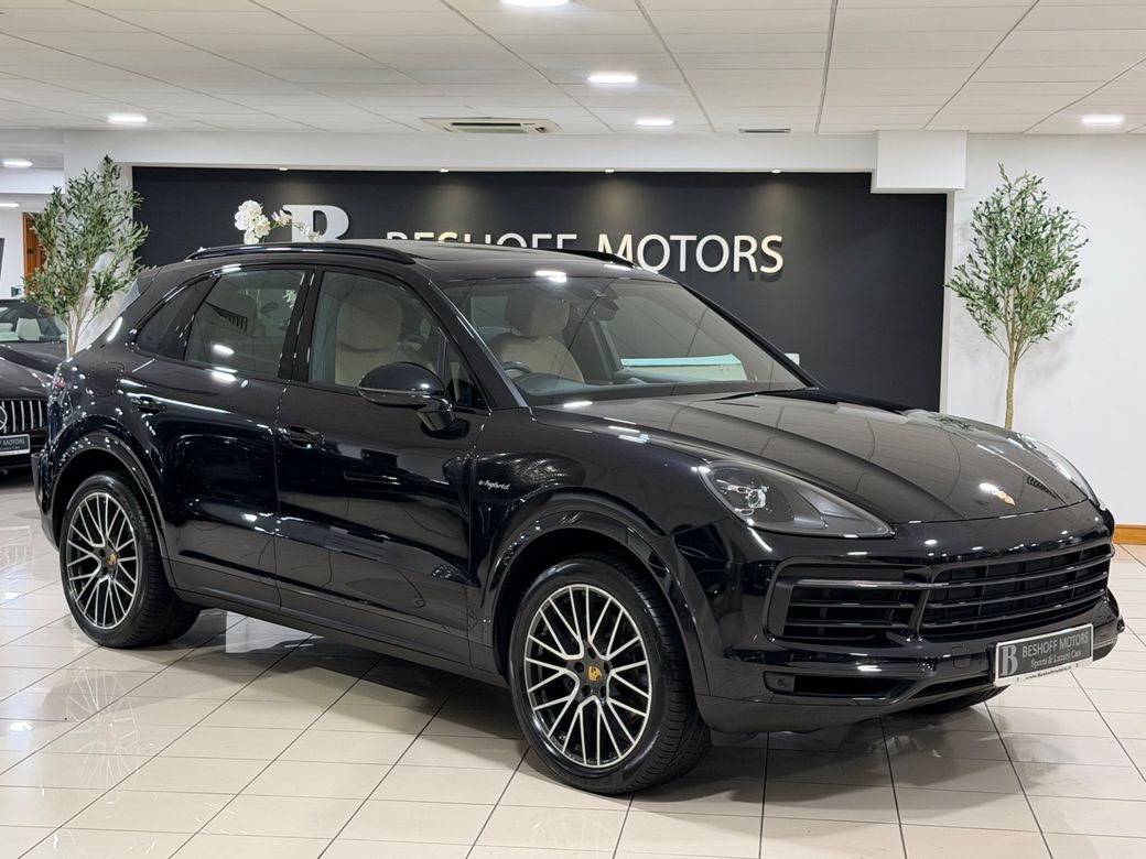 Image for 2021 Porsche Cayenne 3.0 V6 E-HYBRID=1 OWNER//BEIGE INTERIOR//D REG=FULL PORSCHE SERVICE HISTORY=TAILORED FINANCE PACKAGES AVAILABLE=TRADE IN'S WELCOME