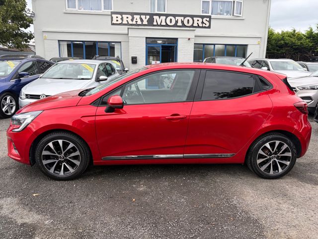 Image for 2021 Renault Clio 2021 RENAULT CLIO 1.0 PETROL ICONIC