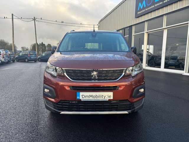 Image for 2022 Peugeot Rifter Wheelchair Accessible 