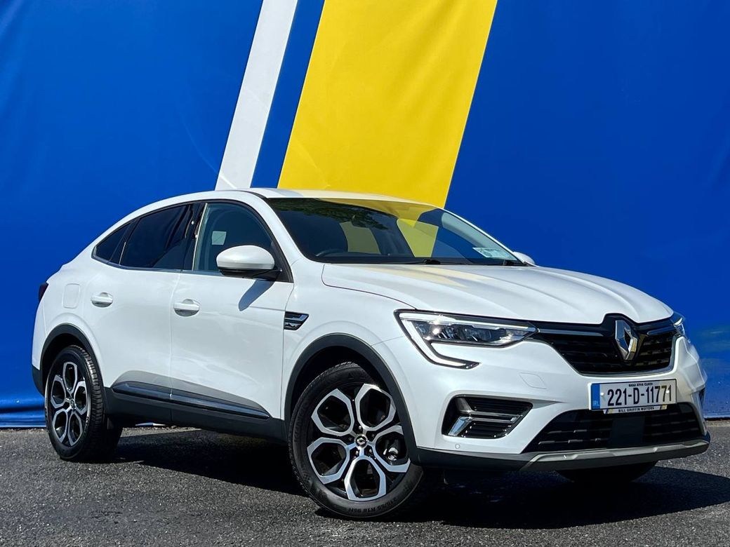 Image for 2022 Renault Arkana E-TECH S EDITION 1.6 HYBRID // VERY LOW MILEAGE // HALF LEATHER SEATS // REVERSE CAMERA