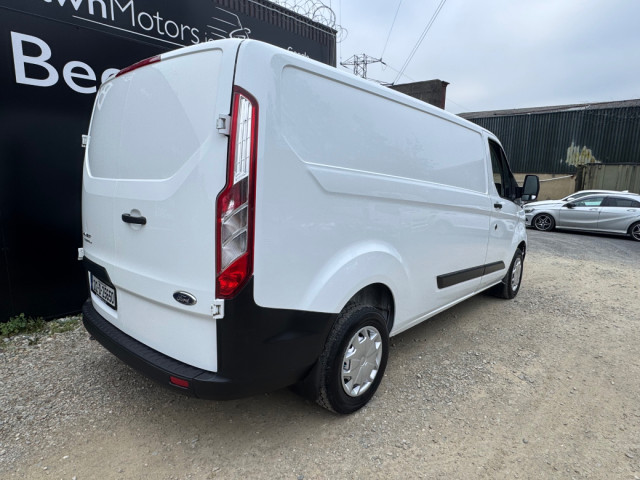 Image for 2021 Ford Transit Custom LWB 2.0 TDCI LEADER // PRICE EXCL. VAT // ONE OWNER // FULL DOCUMENTED SERVICE HISTORY // TIMING BELT/WET BELT REPLACED // EXCELLENT CONDITION // 