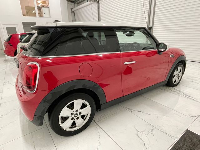 Image for 2020 Mini Cooper Cooper Classic