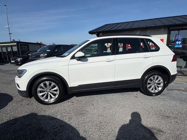 Image for 2016 Volkswagen Tiguan 