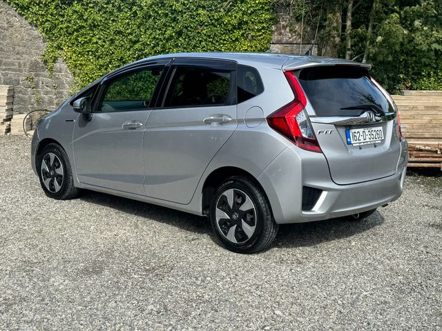 Image for 2016 Honda Fit 1.5 Hybrid