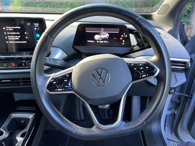 Image for 2023 Volkswagen ID.4 PRO 77KWH // DUAL ZONE CLIMATE CONTROL // 19" DIAMOND CUT ALLOYS // ADAPTIVE CRUISE CONTROL