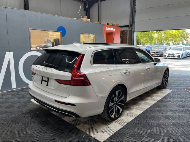 Image for 2021 Volvo V60 €34950 2021 VOLVO V60 RECHARGE PLUG-IN T6 2.0 AUTOMATIC / CRUISE CONTROL / REVERSE CAMERA / ELECTRIC MEMORY & HEATED SETAS / PANORAMIC SUNROOF / APPLE CARPLAY AND MORE