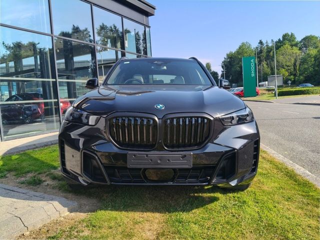 Image for 2026 BMW X5 xDrive 50e M Sport Pro