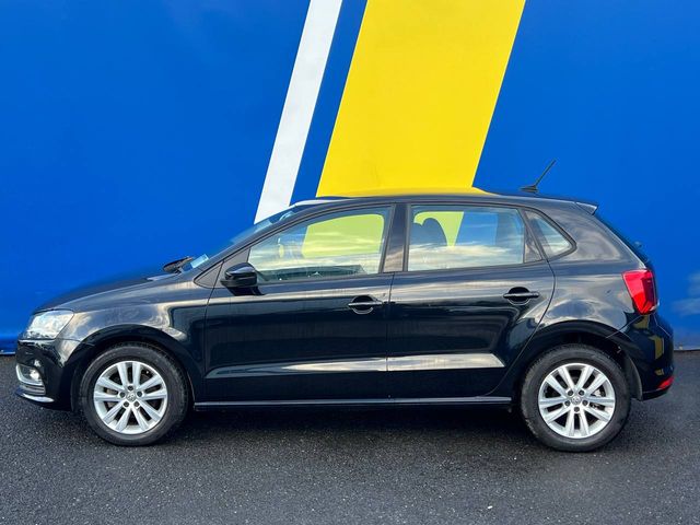 Image for 2017 Volkswagen Polo TRENDLINE 1.2 TSI // VERY LOW MILEAGE // REVERSE CAMERA // DIGITAL CLIMATE CONTROL
