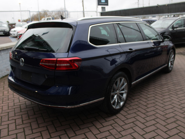 Image for 2018 Volkswagen Passat 