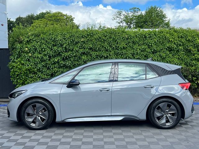 Image for 2023 Cupra Born V1 58KWH // APPLE CARPLAY/ANDROID AUTO // PARKING SENSORS // 18" ALLOYS