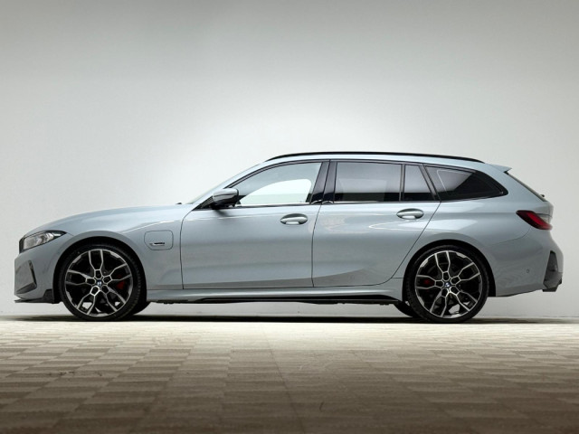 Image for 2022 BMW 3 Series 330E M SPORT