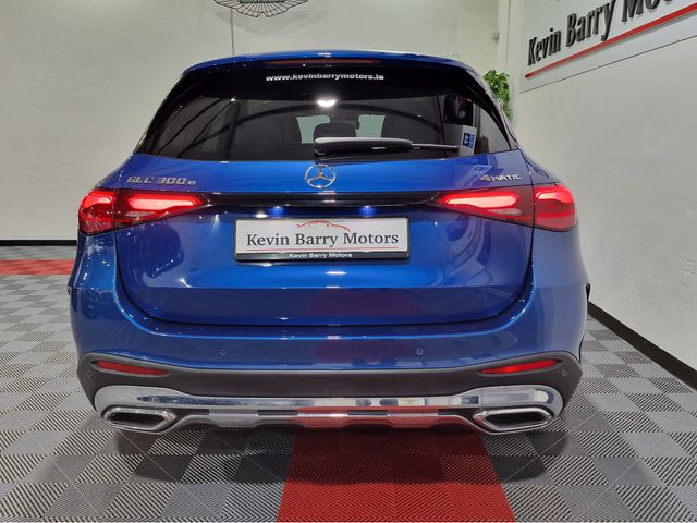 Image for 2023 Mercedes-Benz GLC Class 300E AMG LINE (31.2KWH BATTERY) 9G AUTOMATIC **ONE OWNER / APPLE CARPLAY / CRUISE CONTROL / FULL NEVA GREY LEATHER / HEATED FRONT SEATS / REVERSE CAMERA / SAT NAV / WIRELESS PHONE CHARGING**