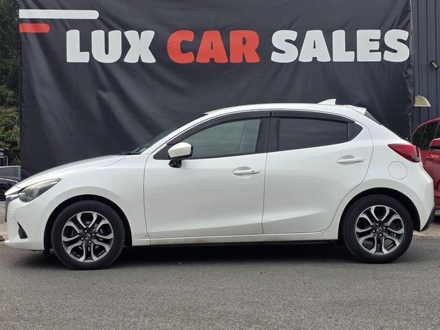 Image for 2016 Mazda Mazda2 1.5D SKYACTIV AUTOMATIC // NEW NCT TILL 09/27 // HALF LEATHER INTERIOR