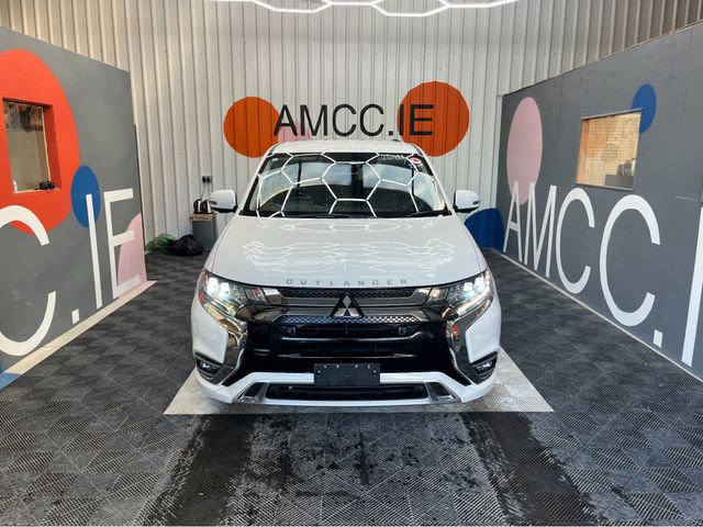 Image for 2019 Mitsubishi Outlander €22950! OUTLANDER 2.4 HYBRID / 72k KMs / HEATED SEATS + STEERING WHEEL , REVERSE CAMERA , ADAPTIVE CRUISE & MORE