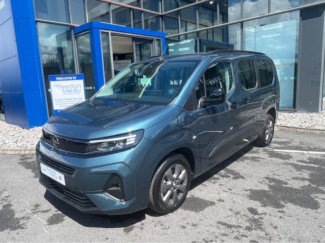 Image for 2025 Opel Combo Life Wheelchair Accessible