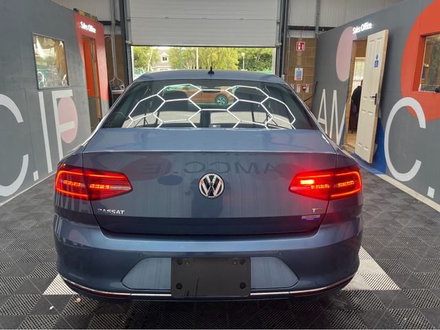 Image for 2017 Volkswagen Passat PASSAT AUTOMATIC 1.4 TSI ELEGANCE LINE / 32k KMs / HEATED SEATS , REVERSE CAMERA , ADAPTIVE CRUISE & MORE