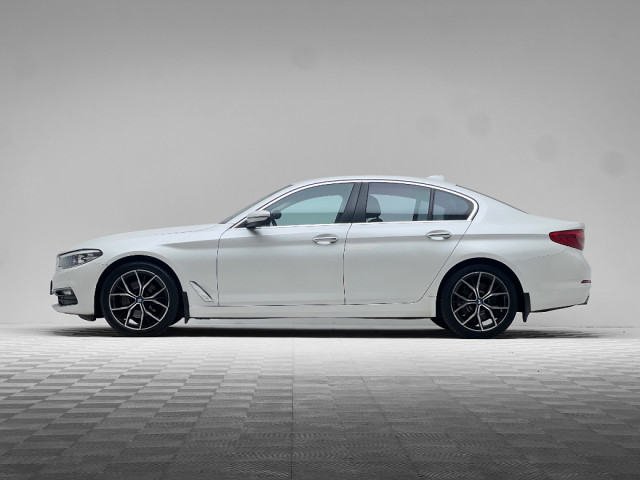 Image for 2017 BMW 5 Series 520D SE AUTO