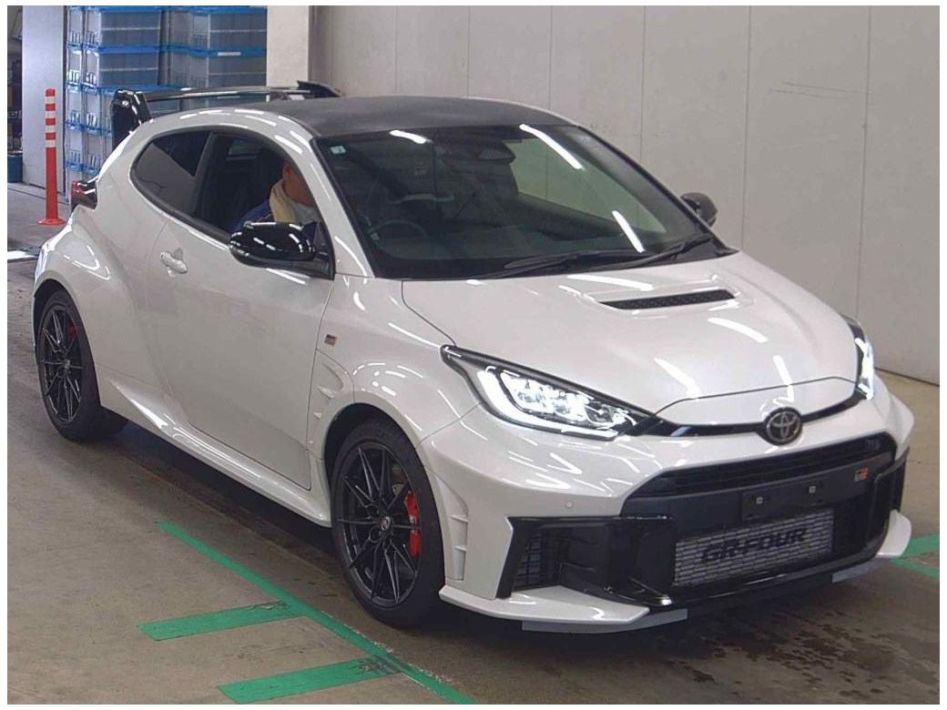 Image for 2026 Toyota GR Yaris GR-FOUR RZ HIGH PERFORMANCE AEROPACK 1.6 PETROL MANUAL //BRAND NEW DELIVERY MILES//HIGH SPEC//HALF LEATHER HEATED SEATS//REVERSE CAMERA//KEYLESS ENTRY//ADAPTIVE CRUISE CONTROL//