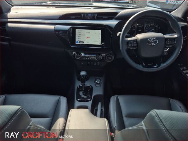 Image for 2026 Toyota Hilux Hilux Invincible X Mhev 4Wd A Invincible X D-4D-h 204 MHEV Auto Start/Stop