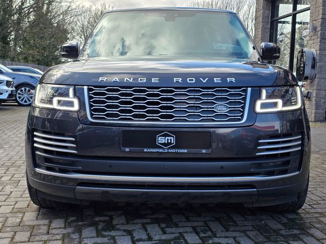 Image for 2020 Land Rover Range Rover P400E AUTOBIOGRAPHY PHEV. HUGE SPEC. FINANCE ARRANGED. SIMI. AA APPROVED.