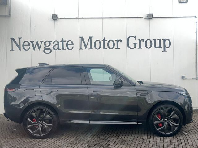 Image for 2025 Land Rover Range Rover Sport AUTOBIOGRAPHY