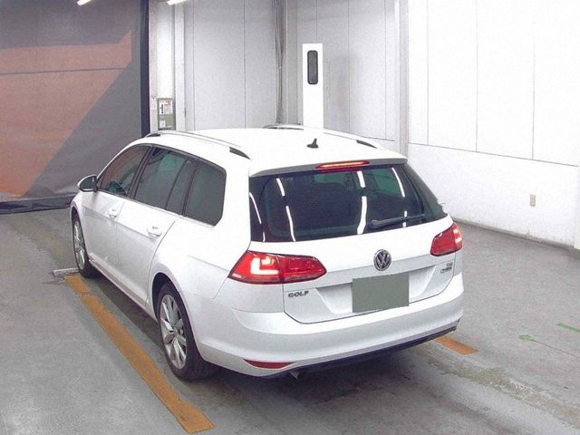 Image for 2017 Volkswagen Golf COMFORT LINE CONNECT - FACTORY ALLOYS - REVERSE CAMERA - CRUISE CONTROL