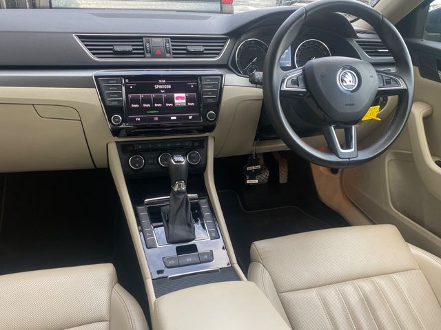 Image for 2017 Skoda Superb 1.6 TDi Style Auto 