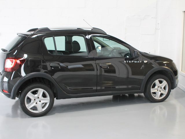 Image for 2017 Dacia Sandero Stepway Alternative 1.5 DCI 90